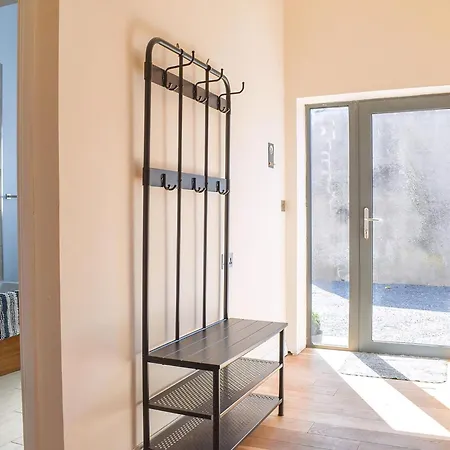 Beckside House * Dalton-in-Furness